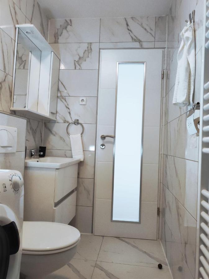Sky Walk Apartma *
